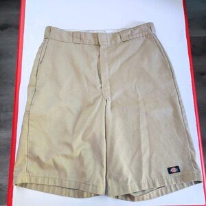 Dickies Short Loose Fit Flat Front Casual Cream men's size 35